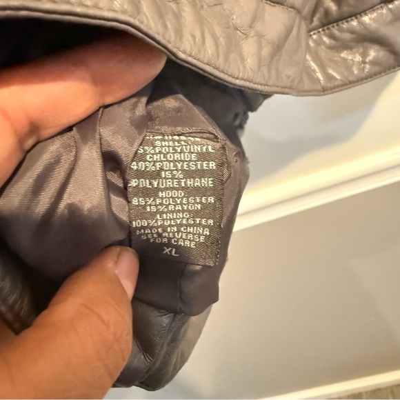 J2 Gray Faux Leather Lined Layer Women's Jacket Size XL with zippers and pockets - Picture 7 of 8